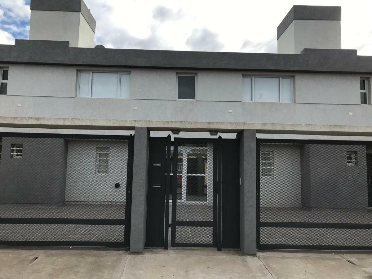 Platinum Apart Viedma Luaran gambar